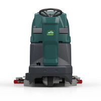 LAVADORA DE PISOS DE OPERACAO A BORDO A670